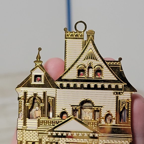 Vintage Christmas Ornament Bing & Grondahl‎ "The First Victorian Doll House" - Picture 4 of 9